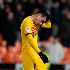 Pedri, entre dos y tres semanas KO