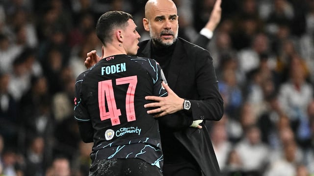 The England international has worn that number since his debut in the first team back in 2017-18.