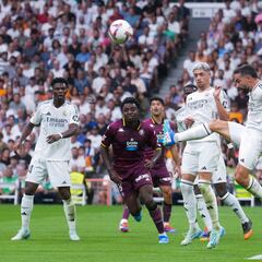 Boyomo es una de las tres opciones que baraja Osasuna