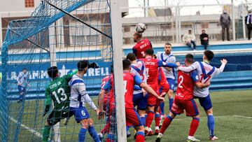 Los escapulados dieron la cara pero no fue suficiente