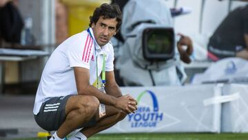 Ra&uacute;l, entrenador del Real Madrid juvenil, durante el partido de semifinales de la UEFA Youth League contra el Red Bull Salzburgo.