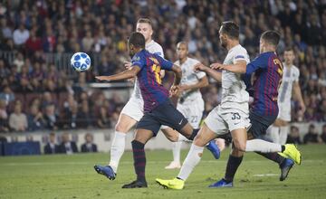 1-0. Rafinha marc¨® le primer gol.