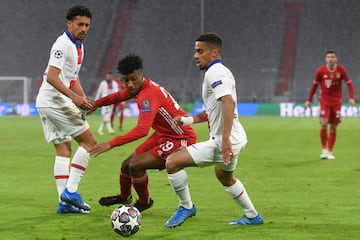 Kingsley Coman entre Marquinhos y Colin Dagba.