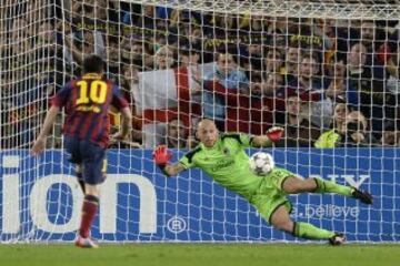 1-0 de Messi de penalti.