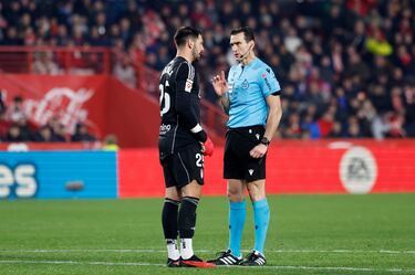 Batalla: “Me enfada lo que vieron todos. ¿Por qué no pita penalti?”