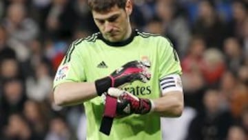 Iker Casillas es el gran hombre récord de la portería en el fútbol