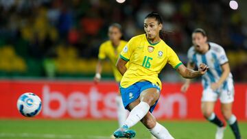 Partido de Copa América Femenina entre Brasil y Argentina.