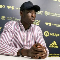 Momo: "Nunca he firmado ningún contrato con el Watford, la firma es falsa"