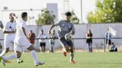 Lin Liangming, en su debut con la camiseta del Real Madrid ante los juveniles del Badajoz.