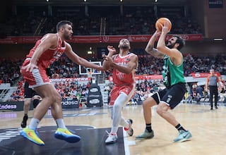 UCAM Murcia sigue el ritmo en cabeza de la ACB