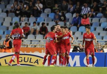 Gerard Moreno celebra tras marcar de penalti el primero del Espanyol.