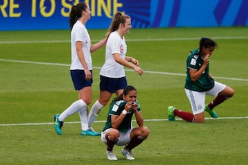 Tras la dura derrota del tri femenil que le propició Inglaterra de 6-1, la escuadra mexicana quedó eliminada