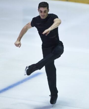 Exhibición en el Palacio de Hielo Dreams de Javi Fernández