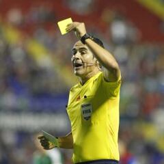 Gil Manzano y Del Cerro irán con Velasco Carballo a la Eurocopa