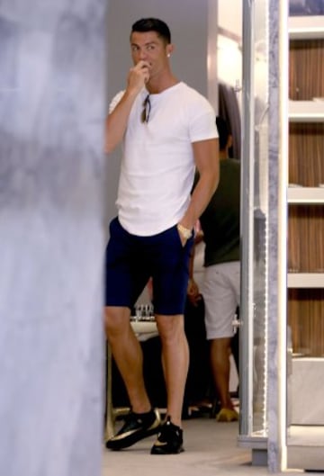 Cristiano se va de compras y revoluciona Beverly Hills