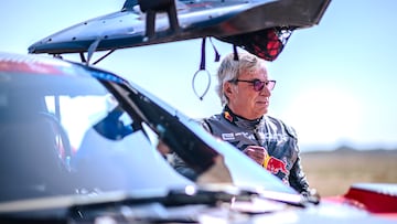 Carlos Sainz (ESP) from Team Audi Sport is seen at the start line of stage 03 of Rally Dakar 2024 from Al Duwadimi to Al Salamiya, Saudi Arabia on January 08, 2024 // Marcelo Maragni / Red Bull Content Pool // SI202401080380 // Usage for editorial use only //