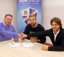 Pulido amplía su contrato con el Huesca hasta el 2022