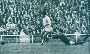 Amancio convierte a Puskas en suplente