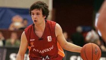 <b>VUELVE A MADRID.</b> Tras su paso por Utah Jazz y Akasvayu Girona, el base badalonés regresa al conjunto blanco.