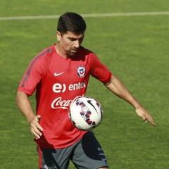 La Selección y Wanderers chocan por David Pizarro