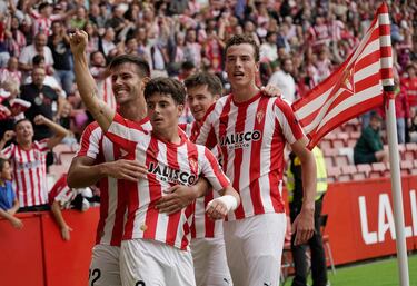 El canterano regresó a El Molinón por la puerta grande. Su eslalon en el área y su tiro le dio la victoria a los de Ramírez.