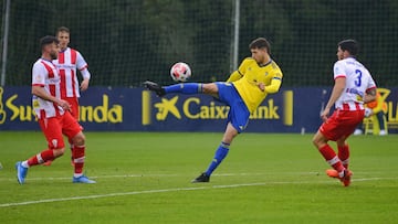 Imagen del partido entre el Cádiz B y el Algeciras