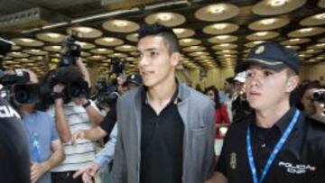 Raúl Jiménez en Barajas