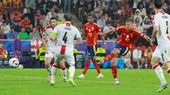 Latigazo de Dani Olmo que superó al meta del Valencia para dejar sentenciado el encuentro. La Roja le dio la vuelta al partido a base de carácter y de golazos.