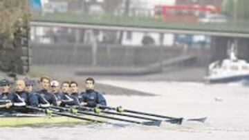 <b>TESTIGOS FIELES. </b>Los puentes de Putney, Hammersmith, Barnes y Chiswick, testigos de 151 ediciones.