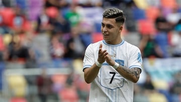 AMDEP2883. SANTIAGO DEL ESTERO (ARGENTINA), 01/06/2023.- Anderson Duarte de Uruguay hoy, en un partido de los octavos de final de la Copa Mundial de Fútbol sub-20 entre Gambia y Uruguay en el estadio Único de Ciudades en Santiago del Estero (Argentina). EFE/ Juan Ignacio Roncoroni