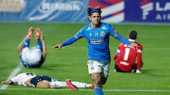 Racing viene por Montecinos