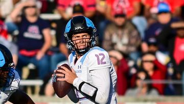 Luis Pérez, el QB mexicano que buscará el campeonato de la XFL con los Arlington Renegades
