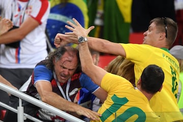 Ugly scenes in the stands during Serbia 0 - 2 Brazil