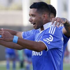 La U derrota a La Calera en el debut con un triplete de Palacios