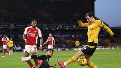 Raya sostiene al Arsenal