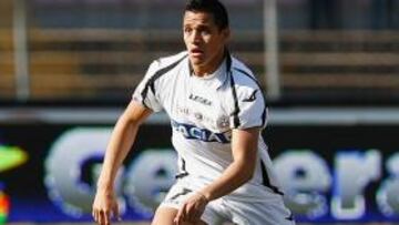 <b>UN DINERAL.</b> Alexis Sánchez sabe que no jugará más para Udinese.