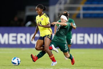 La Selección Colombia Femenina goleó 3-0 a Bolivia por la segunda fecha de la fase de grupos de la Copa América. Leicy Santos, Ericka Morales en contra y Daniela Arias marcaron para la Tricolor.