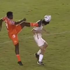 La violenta patada por la que expulsaron a Joao Maleck