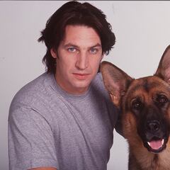 El espectacular cambio físico de Tobias Moretti, el protagonista de ‘Rex, un policía diferente’, a sus 65 años