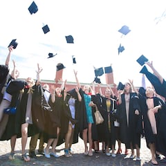 Rusia ofrece 30 mil becas para extranjeros y cada vez más chilenos se atreven: pueden estudiar gratis y vivir en Moscú