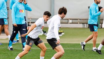 30/11/23
ENTRENAMIENTO DEL VALENCIA CF - DIEGO LOPEZ - JAVI GUERRA