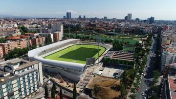 Est situado en el barrio de Chamber, Madrid. Espera la acogida de miles de aficionados tras una serie de obras de remodelacin despus de que fuera derribado en 2007. Estas son sus nuevas instalaciones.