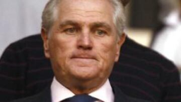 <b>TEMA ZANJADO.</b> Ramón Calderón salió al paso de todos los rumores sobre salidas y fichajes manifestando que "no habrá ningún jugador más y ninguno menos".