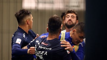 Vidal no fue el primero: la otra gran pelea de Fernando de Paul en Chile