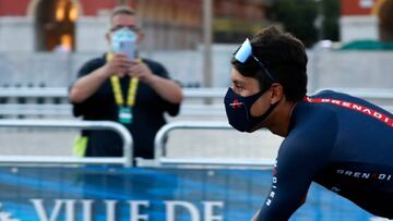 El Tour vuelve a la idea inicial: dos positivos, expulsión