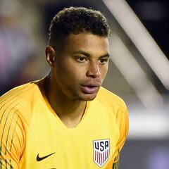 Tim Howard predicts bright future for Zack Steffen with USA