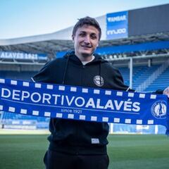 Tenaglia: “Me subía por las paredes por volver a Vitoria”