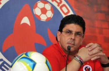 Ricardo Salinas Pliego duro y a la cabeza de Fidel Kuri: “defraudador mentiroso”