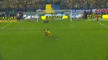 Miguel Layún anotó el penal del triunfo en la final del Clausura 2013.