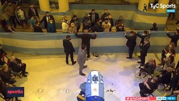 Las escenas de tristeza y dolor en el funeral de Maradona